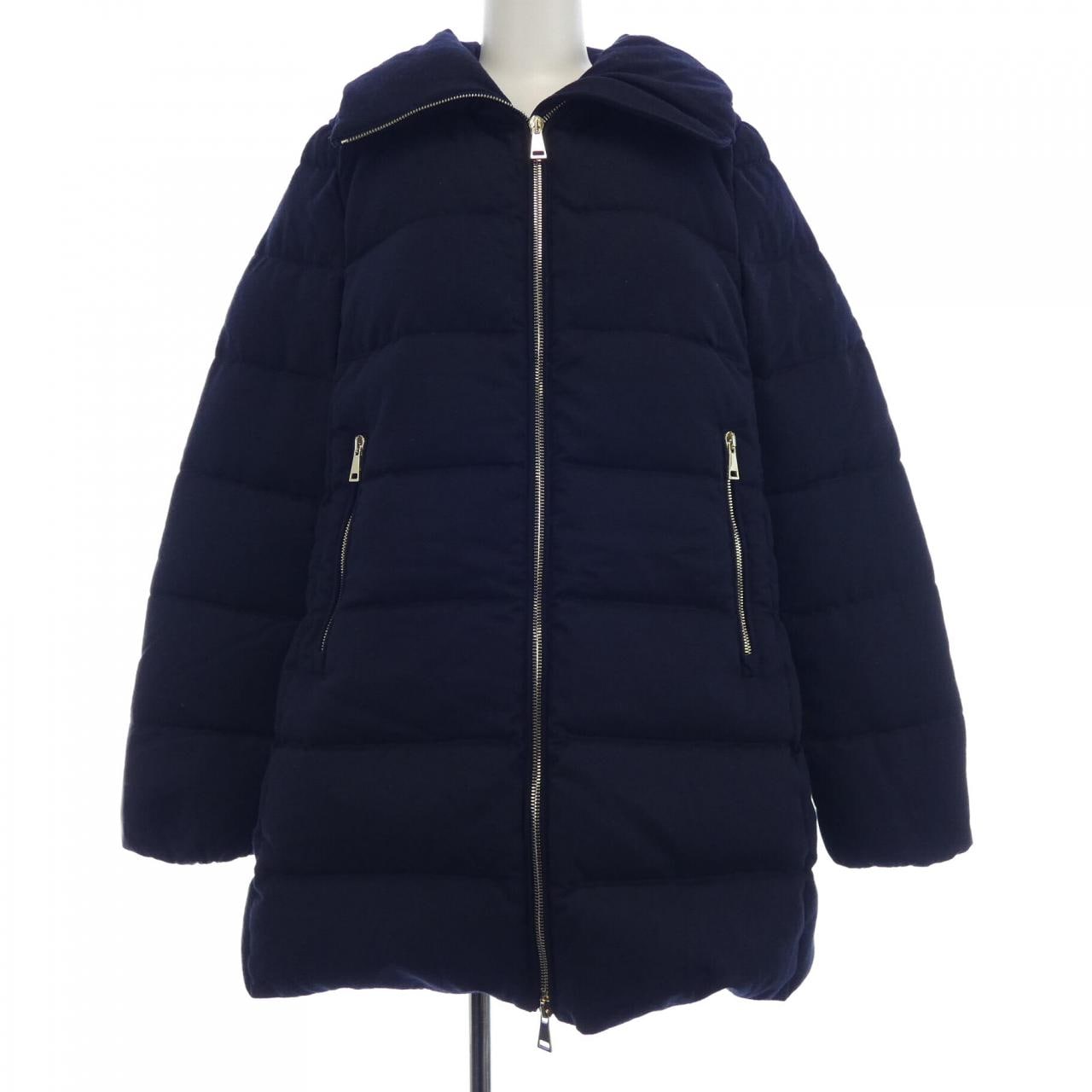 モンクレール MONCLER ダウンジャケット