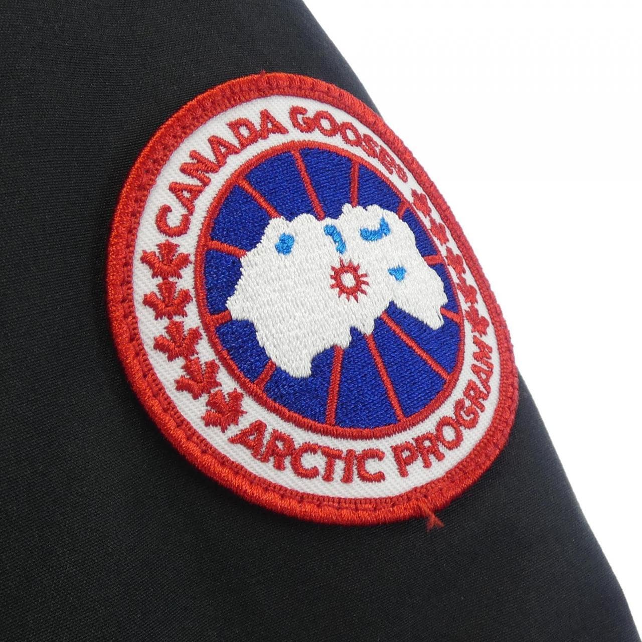 カナダグース CANADA GOOSE ダウンジャケット