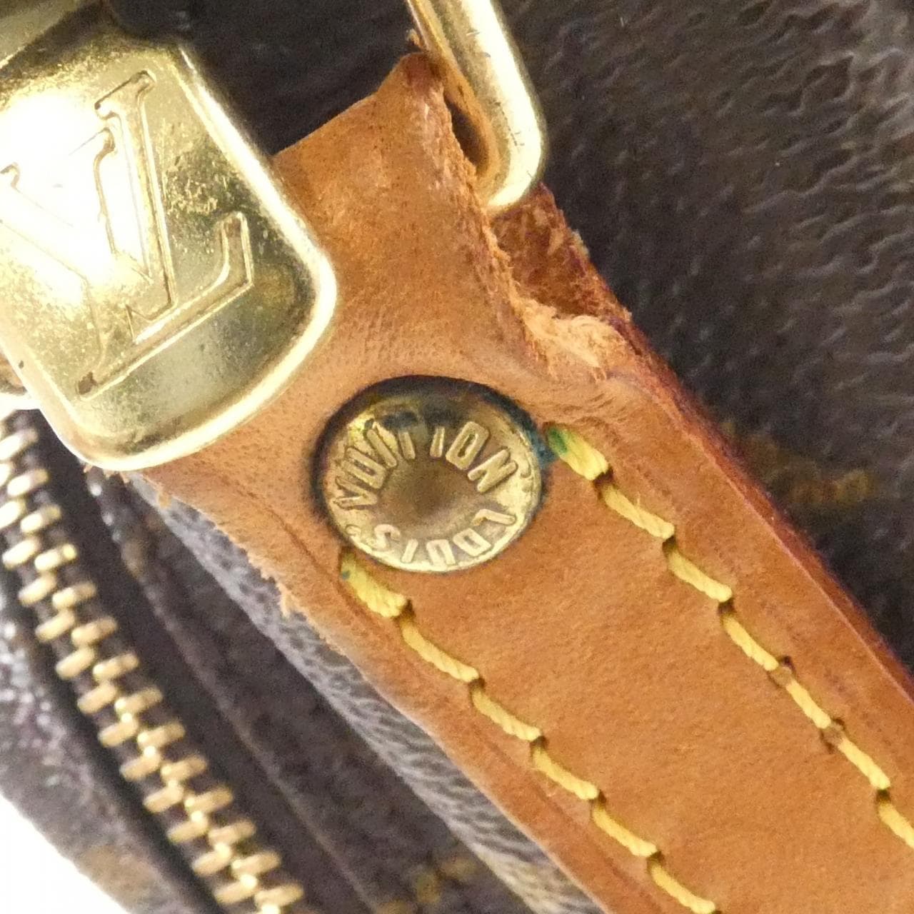LOUIS VUITTON Monogram Amazon M45236 單肩包