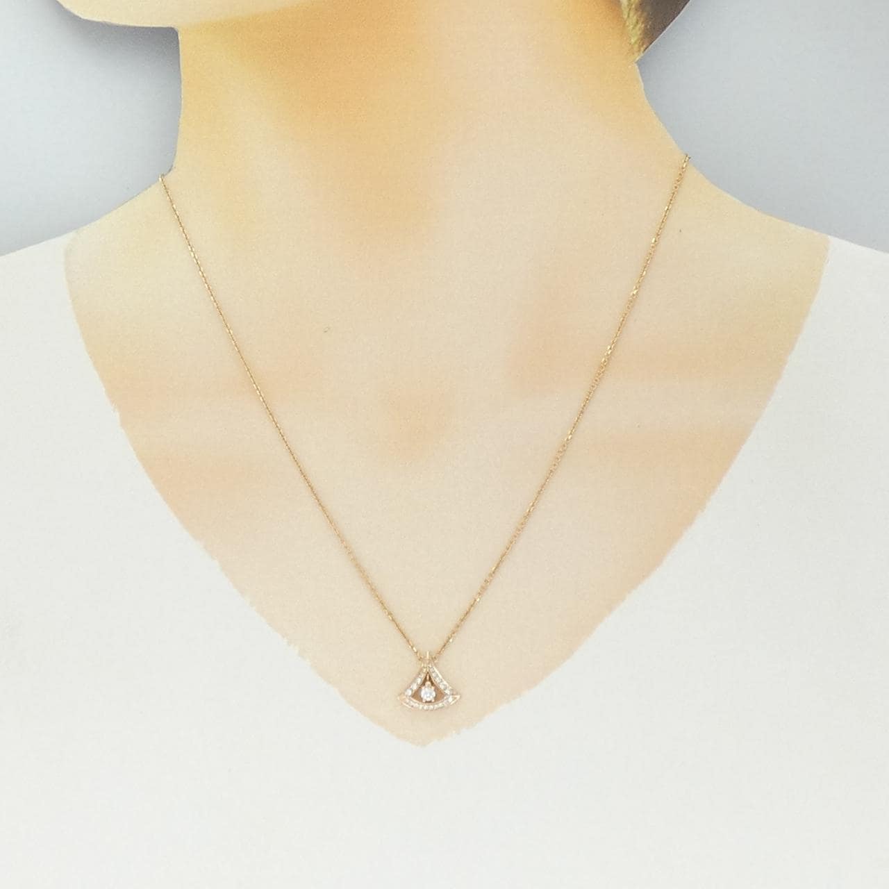 ブルガリ ディーヴァ ドリーム ネックレス