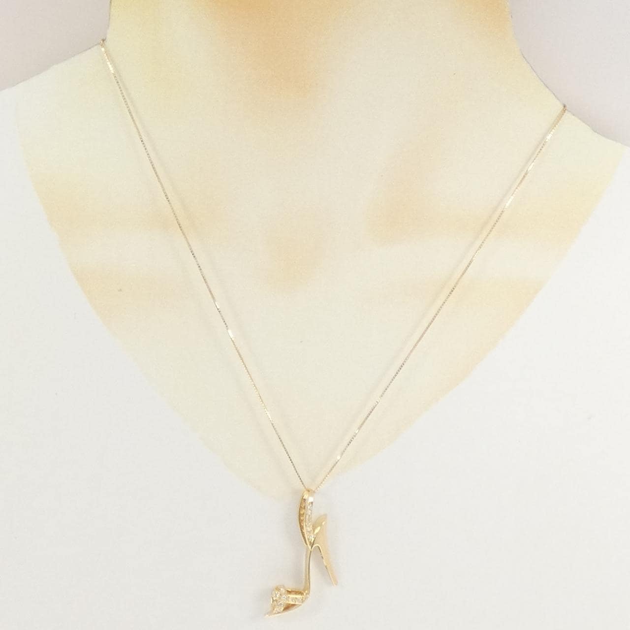 K18YG ハイヒール ダイヤモンド ネックレス 0.33CT