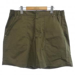 モンクレール MONCLER J10912B00011 ショートパンツ
