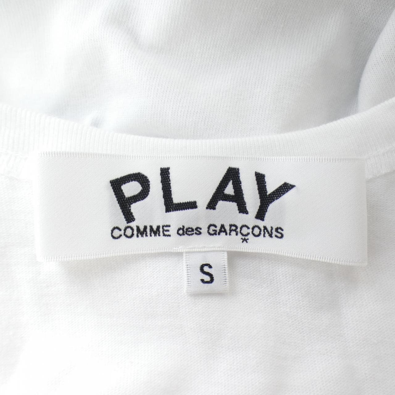 プレイコムデギャルソン PLAY COMME des GARCONS AX-T068 Tシャツ
