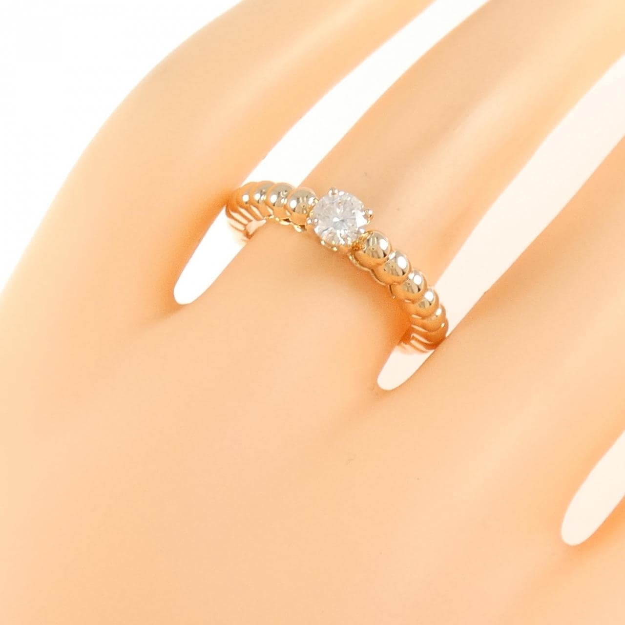 ヴァンクリーフ&アーペル ペルレ ソリティア リング 0.31CT E VVS2 EXT
