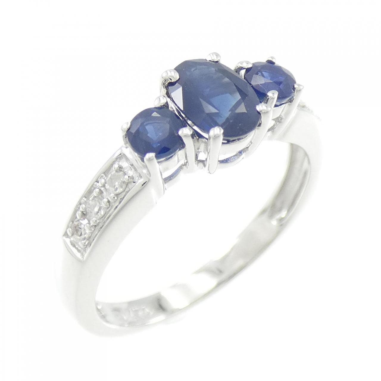 K14WG Sapphire Ring