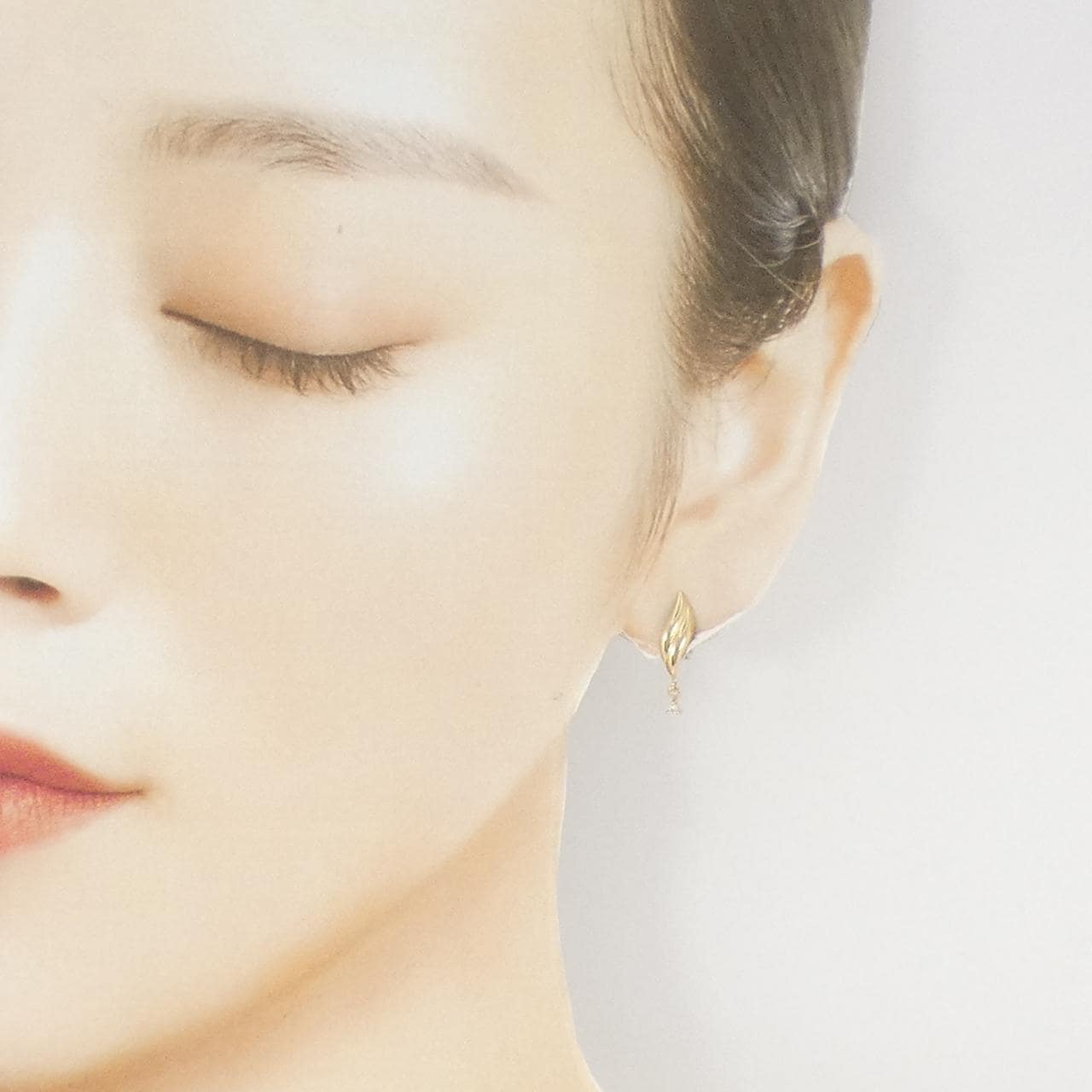 K18YG ダイヤモンド ピアス 0.028CT