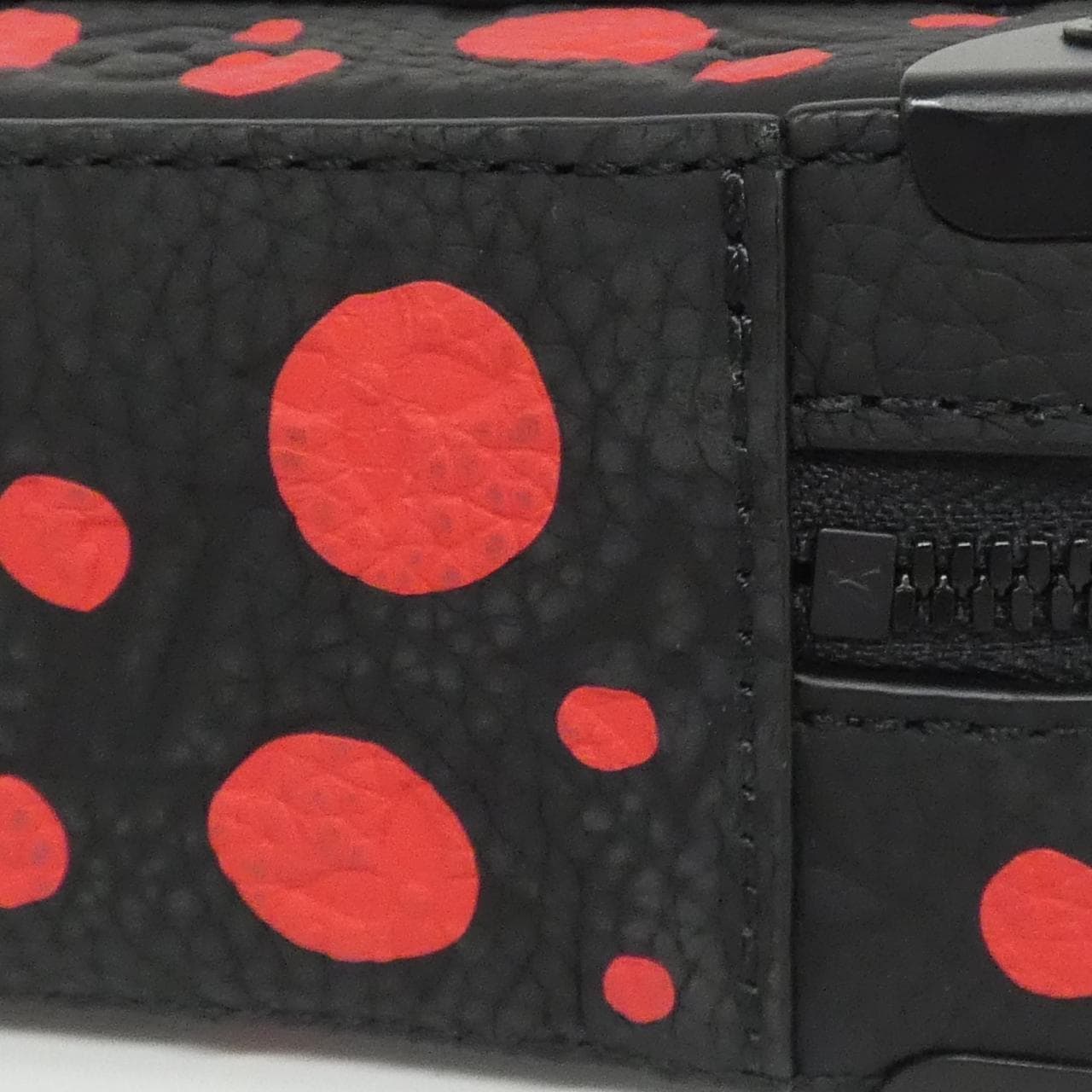 ルイヴィトン トリヨン モノグラム(LV X YK) ハンドル ソフトトランク M21677 ショルダーバッグ