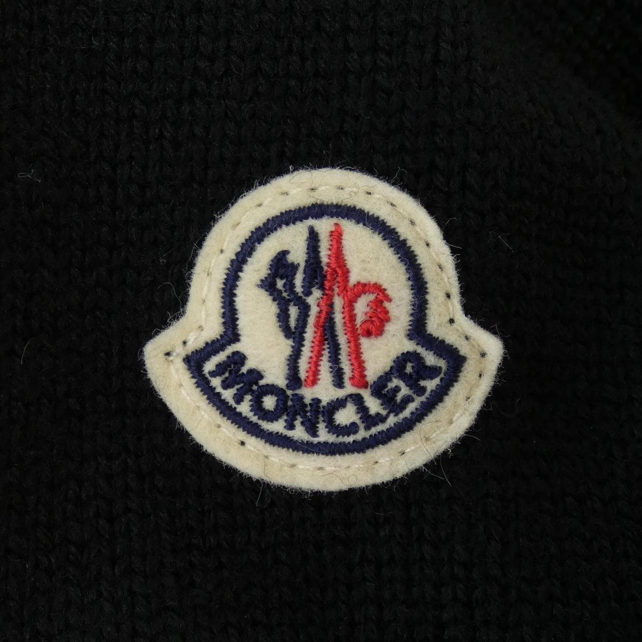 【新品】モンクレール MONCLER K20939B00035 ダウンジャケット