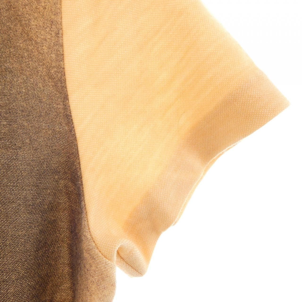 クロエ Chloe CH25UJH1118981 Tシャツ