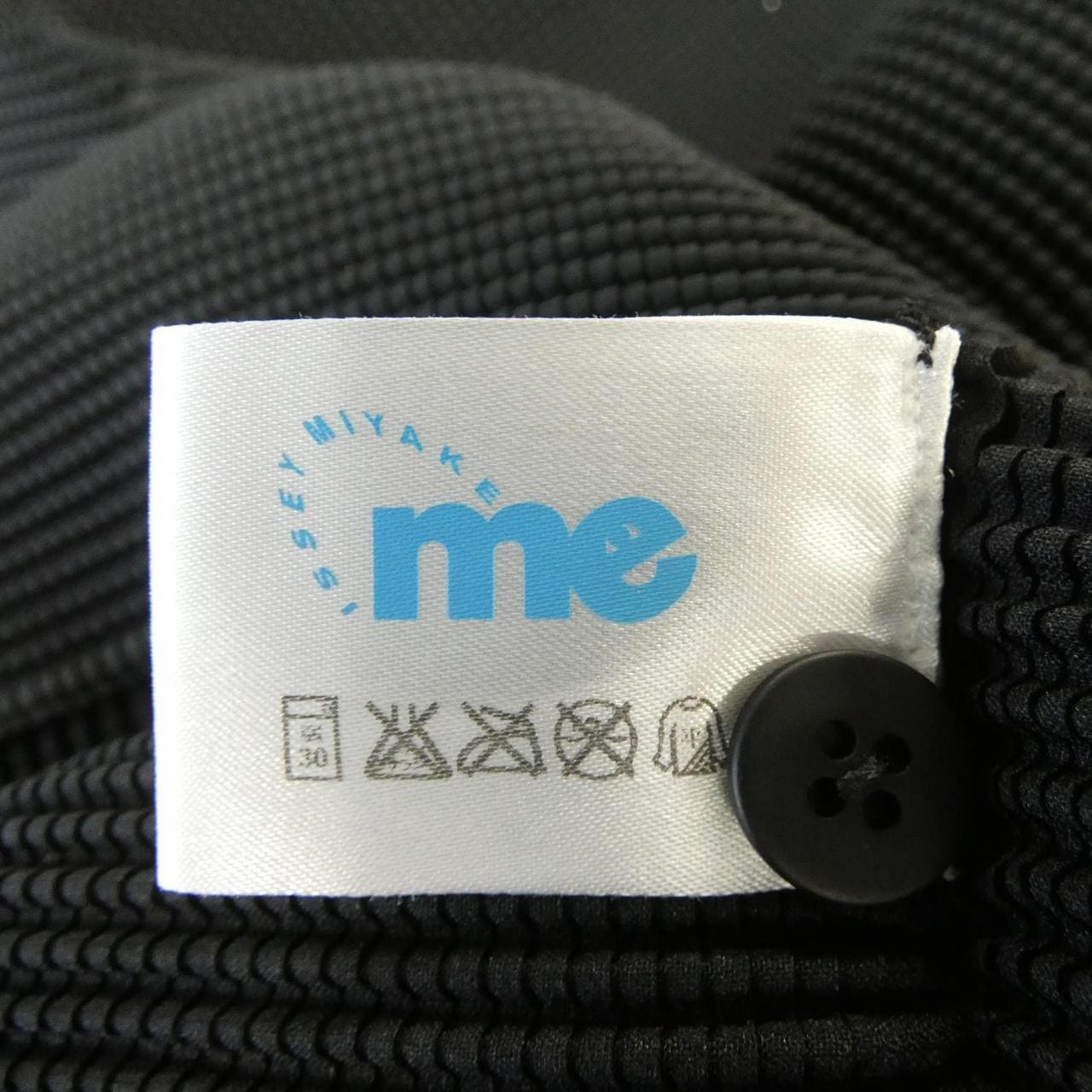 ミーイッセイミヤケ me ISSEY MIYAKE MI41FK252 トップス