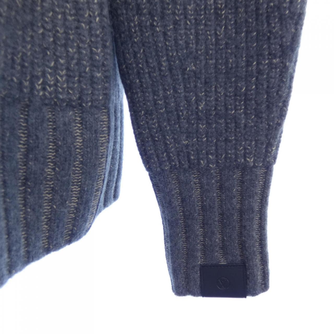 ルイヴィトン LOUIS VUITTON プリーツウエストタートルネックプルオーバー FRKL57QIM ニット