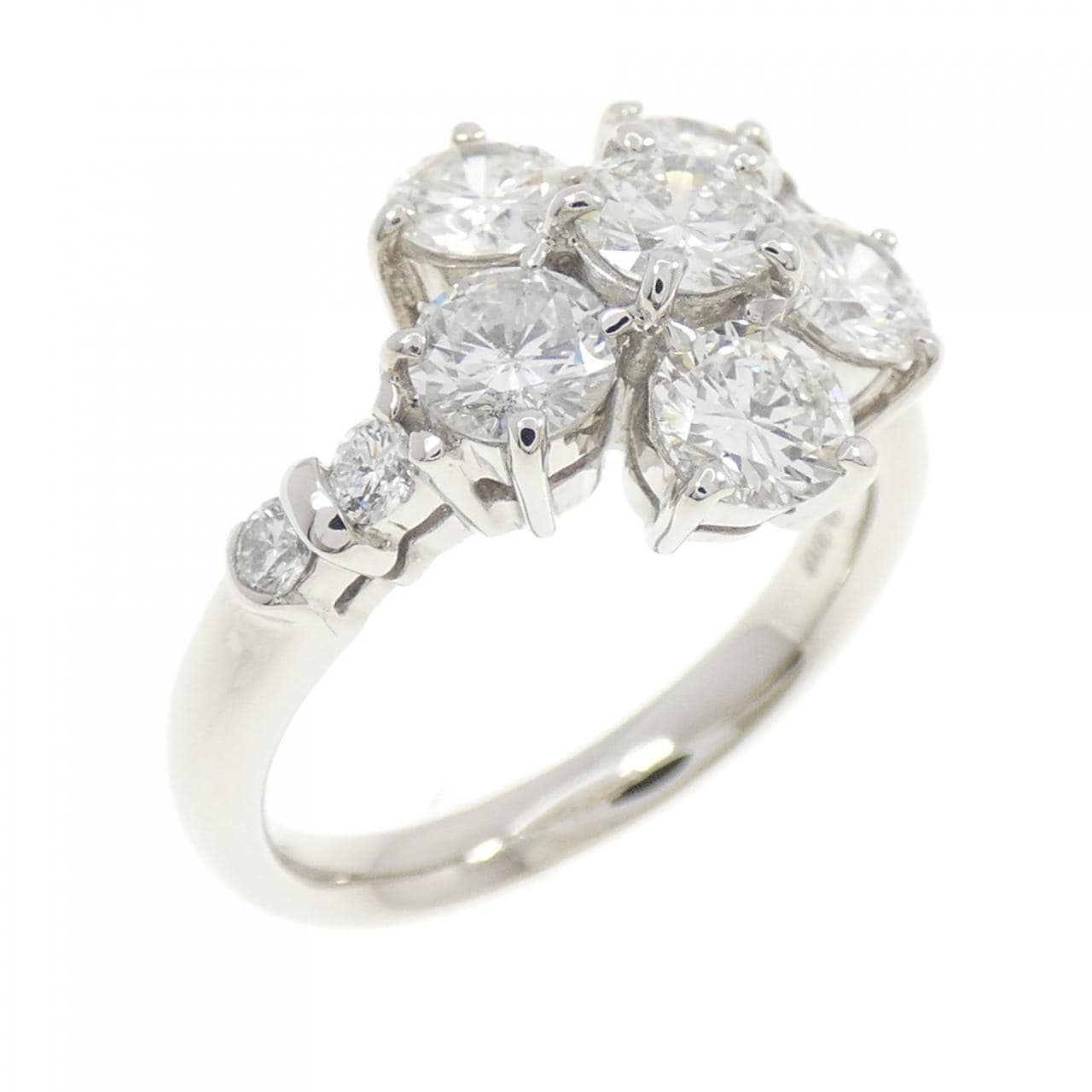 PT900 フラワー ダイヤモンド リング 2.01CT