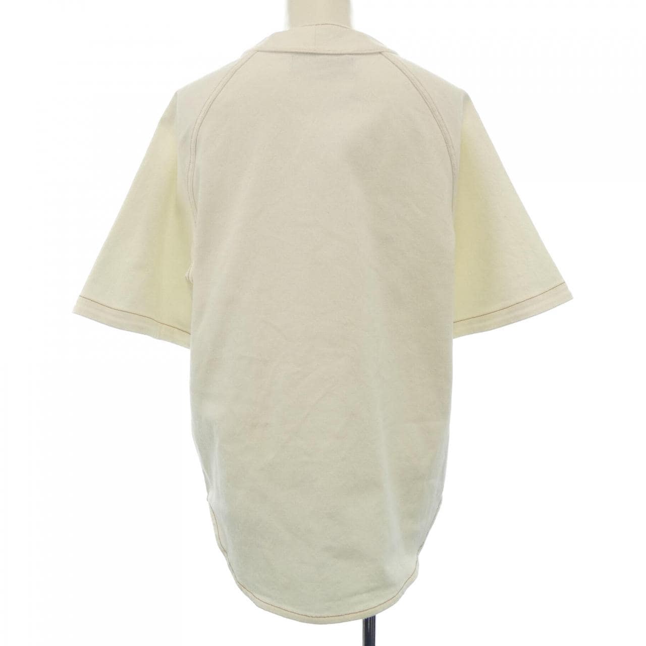 ルイヴィトン LOUIS VUITTON エンボスモノグラムベースボール HMS45WE53 S/Sシャツ