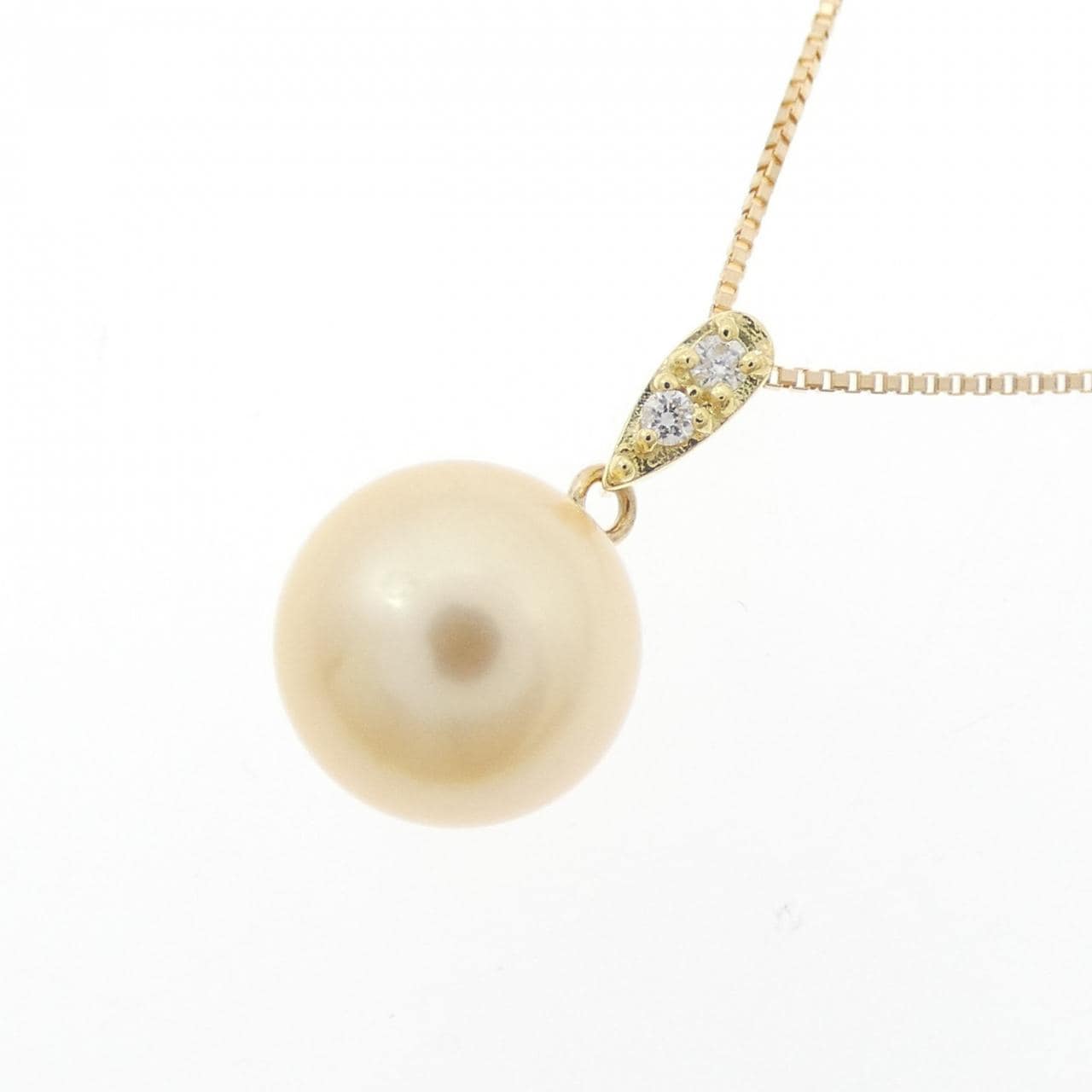 K18YG Akoya pearl necklace 8.4mm