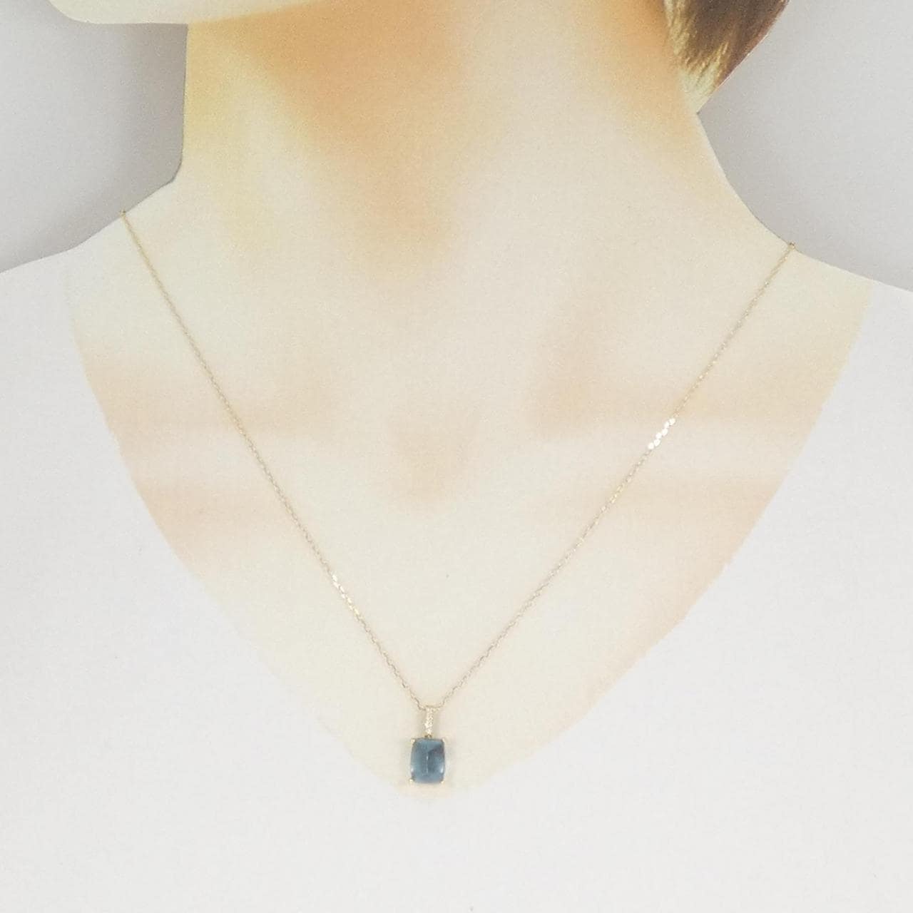 ジーエスティービー ブルートパーズ ネックレス 2.50CT