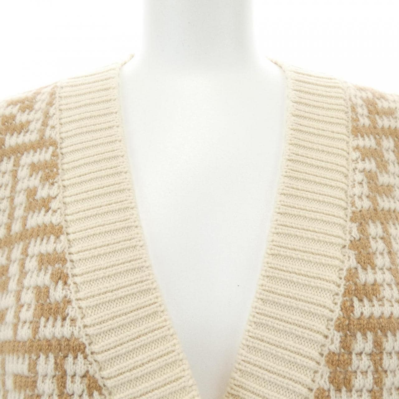 フェンディ FENDI FZC950 ALOJ カーディガン