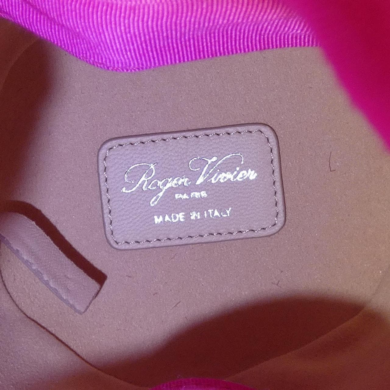 ロジェヴィヴィエ ROGER VIVIER BAG