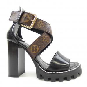 ルイヴィトン LOUIS VUITTON サンダル