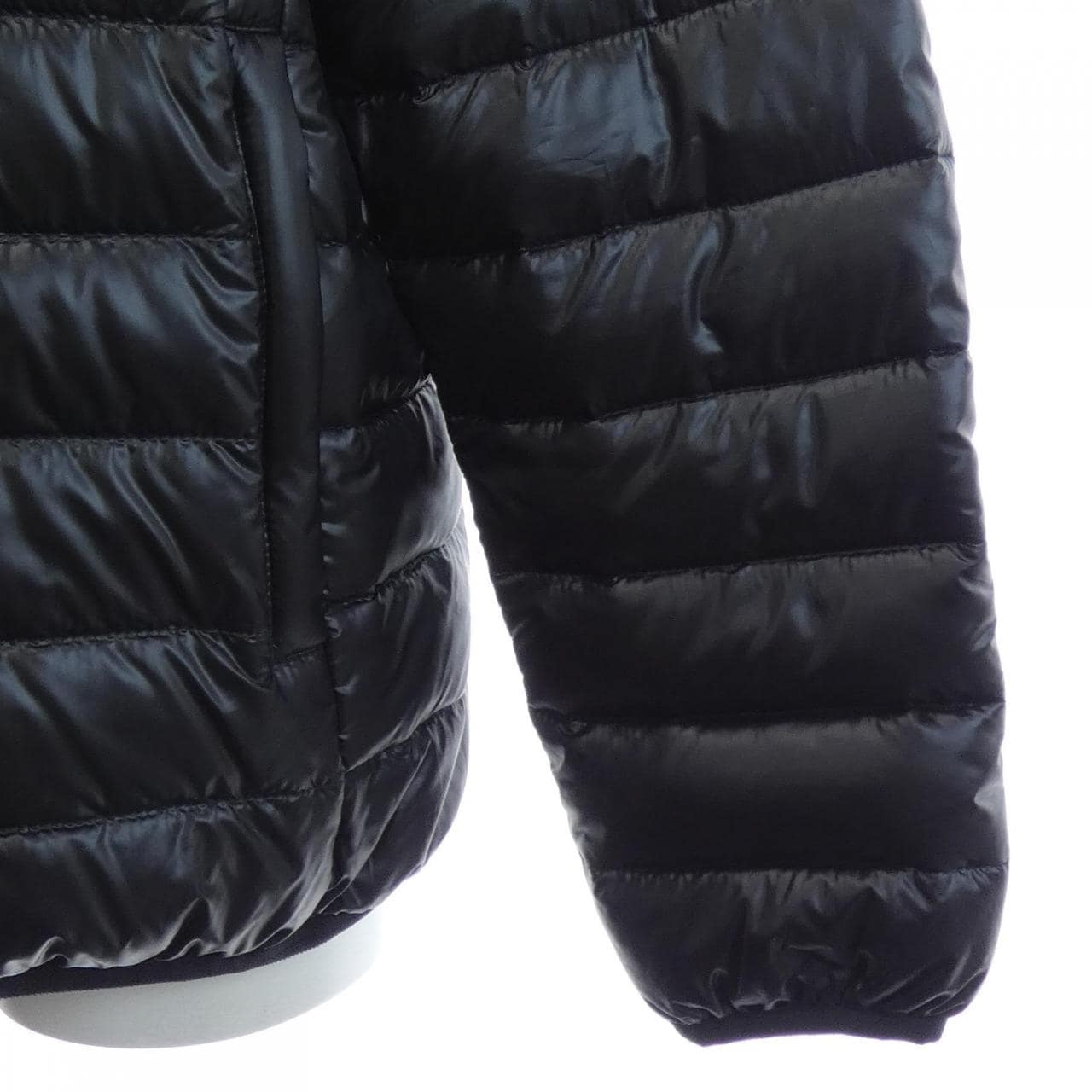 プラダ PRADA トライアングルロゴ 292009 R212 11HU ダウンジャケット