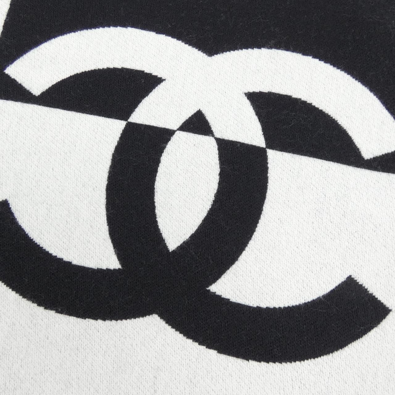 シャネル CHANEL AAA609B18651 MUFFLER