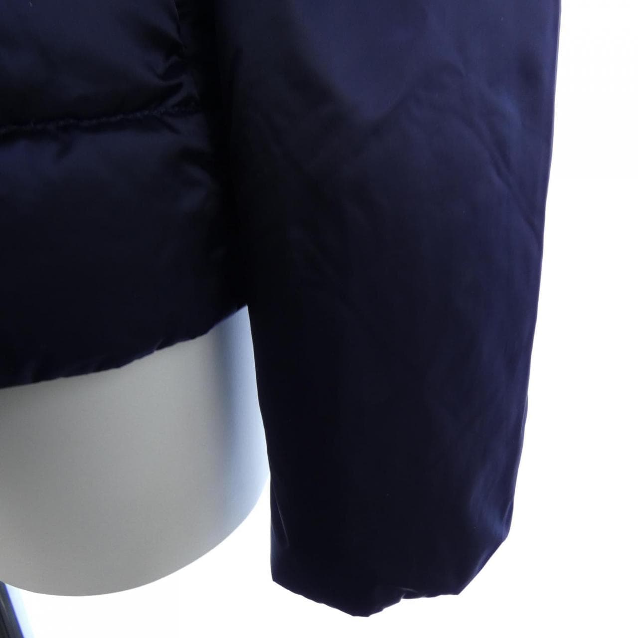 プラダ PRADA 290832 R152 1DAB ダウンコート