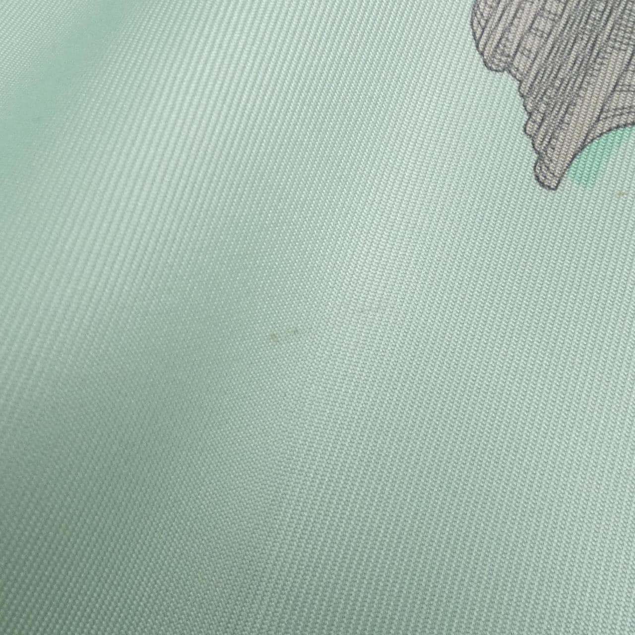 エルメス MERVEILLEUSES LANTERNES カレ 003081S スカーフ