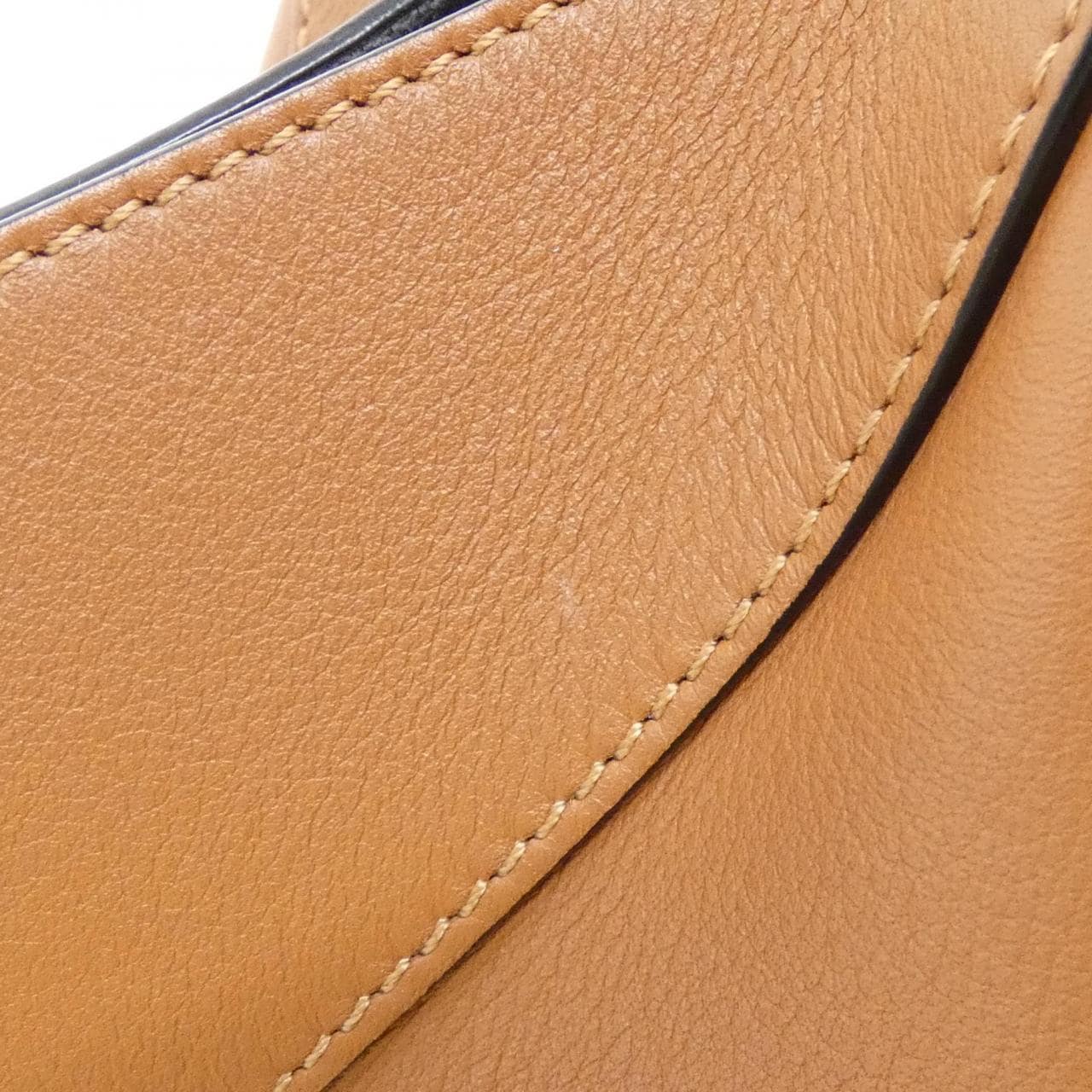 Loewe Hammock 387 30 S35 单肩包