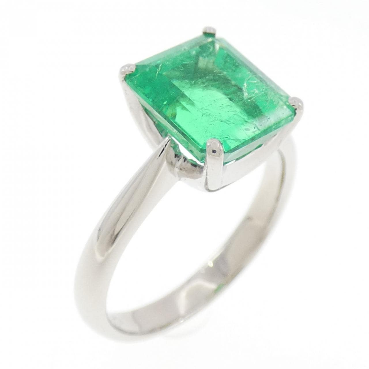 PT900 Emerald Ring 2.90CT