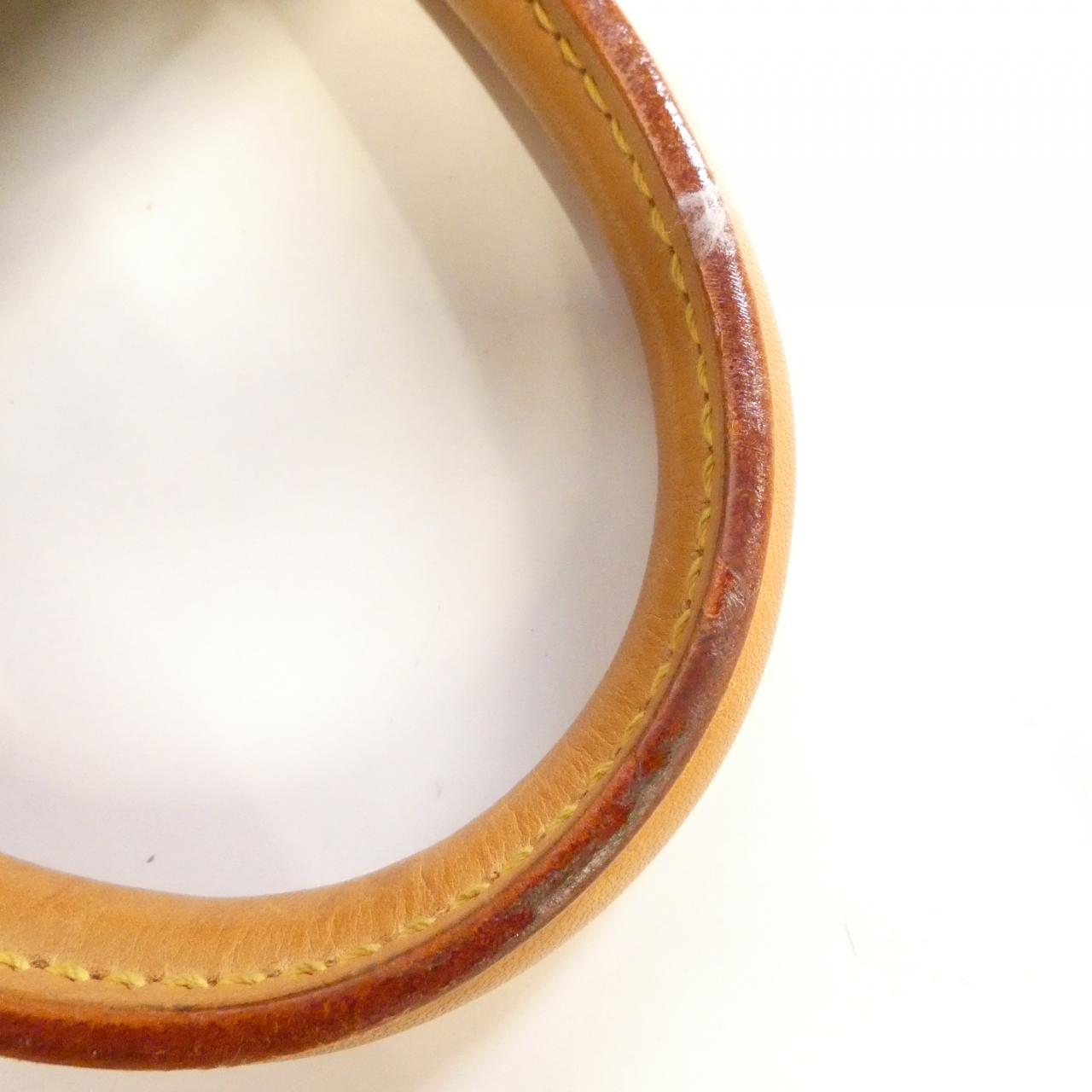 ルイヴィトン モノグラム トゥルーヴィル M42228 バッグ