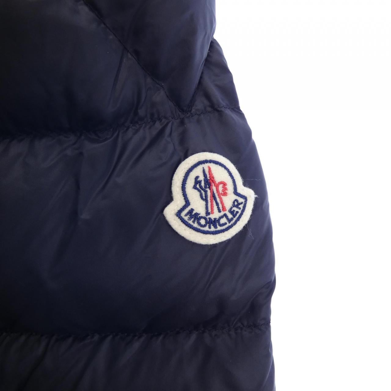モンクレール MONCLER ダウンジャケット