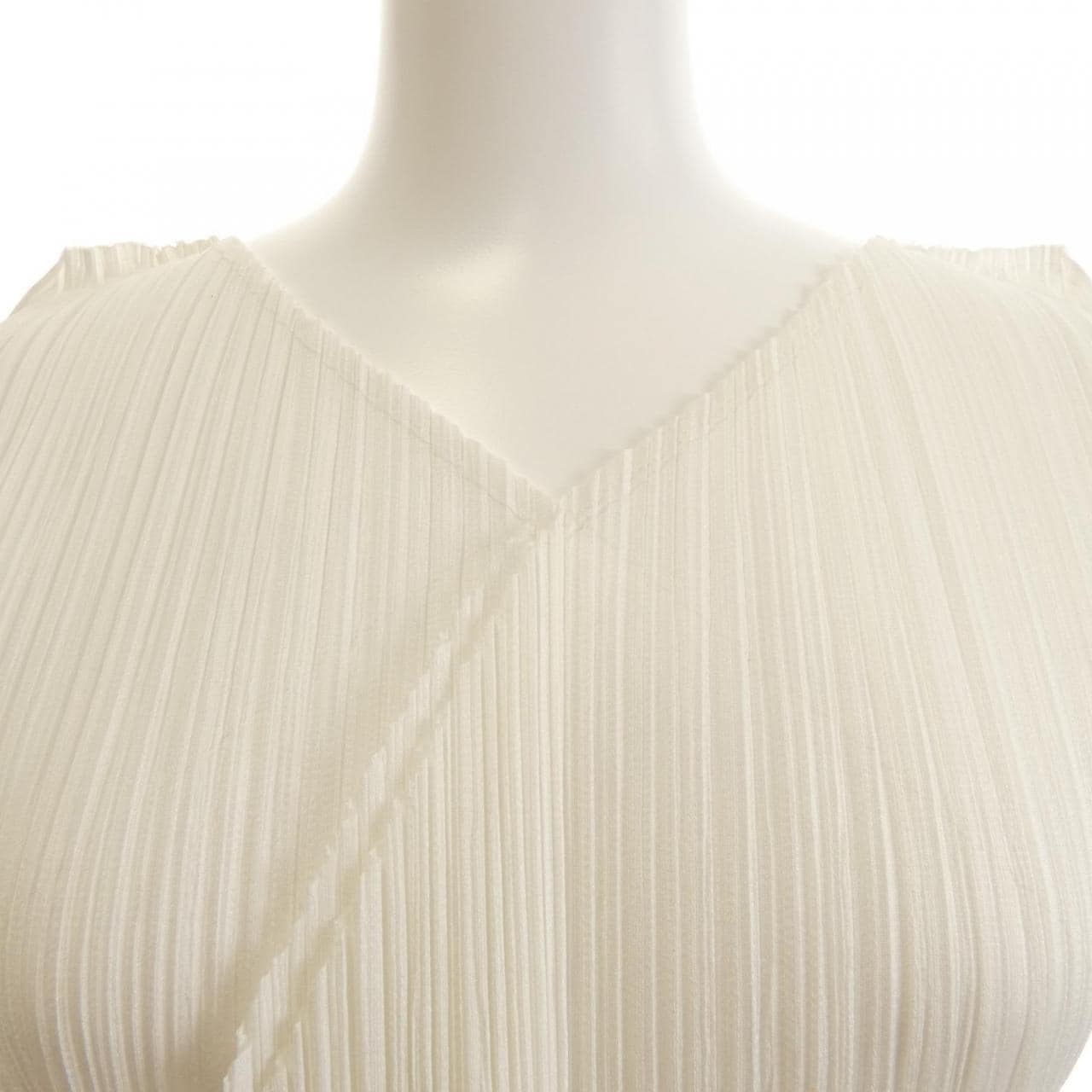 プリーツプリーズ PLEATS PLEASE エンブレム PP71-JK742 7562033 トップス