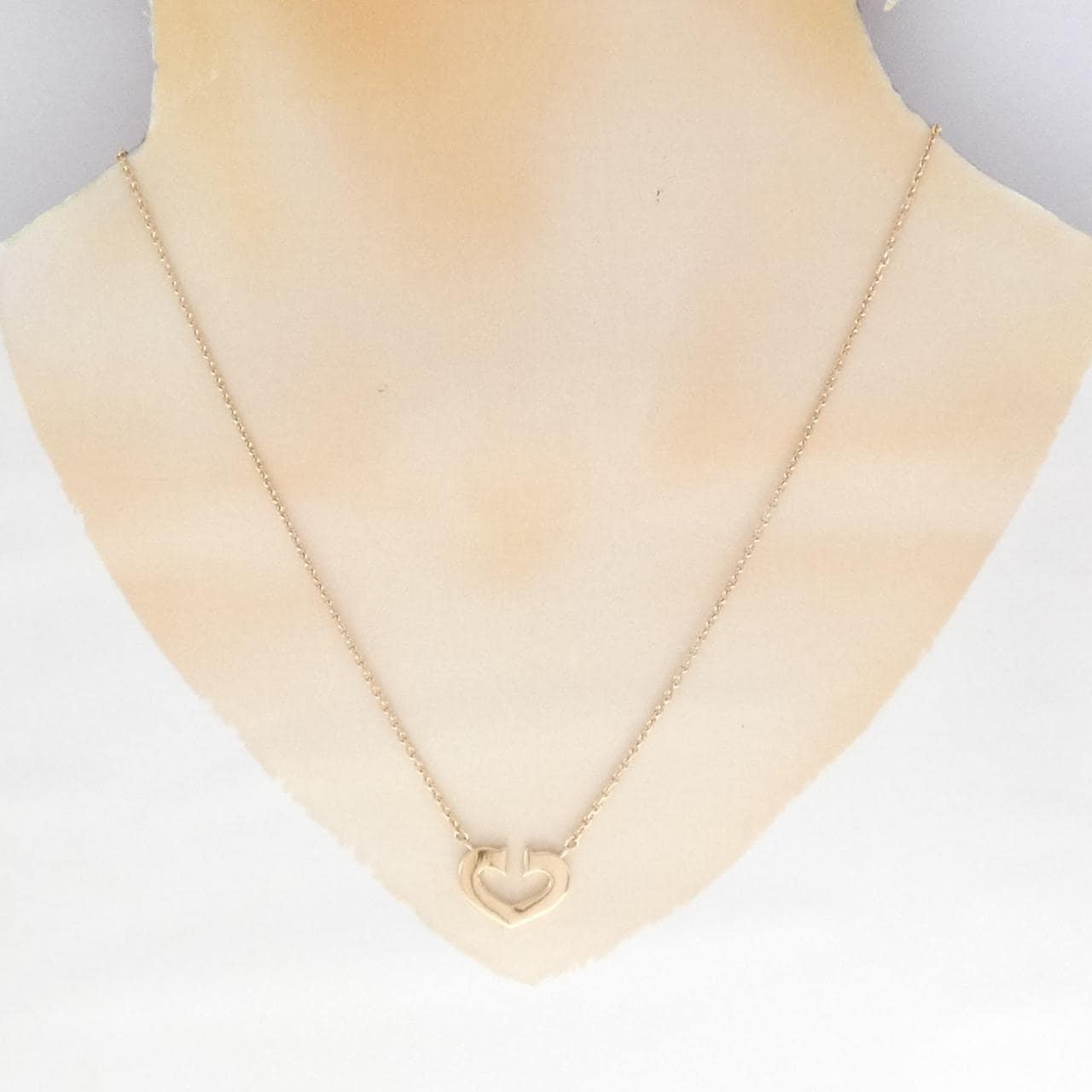 カルティエ Cハート ネックレス