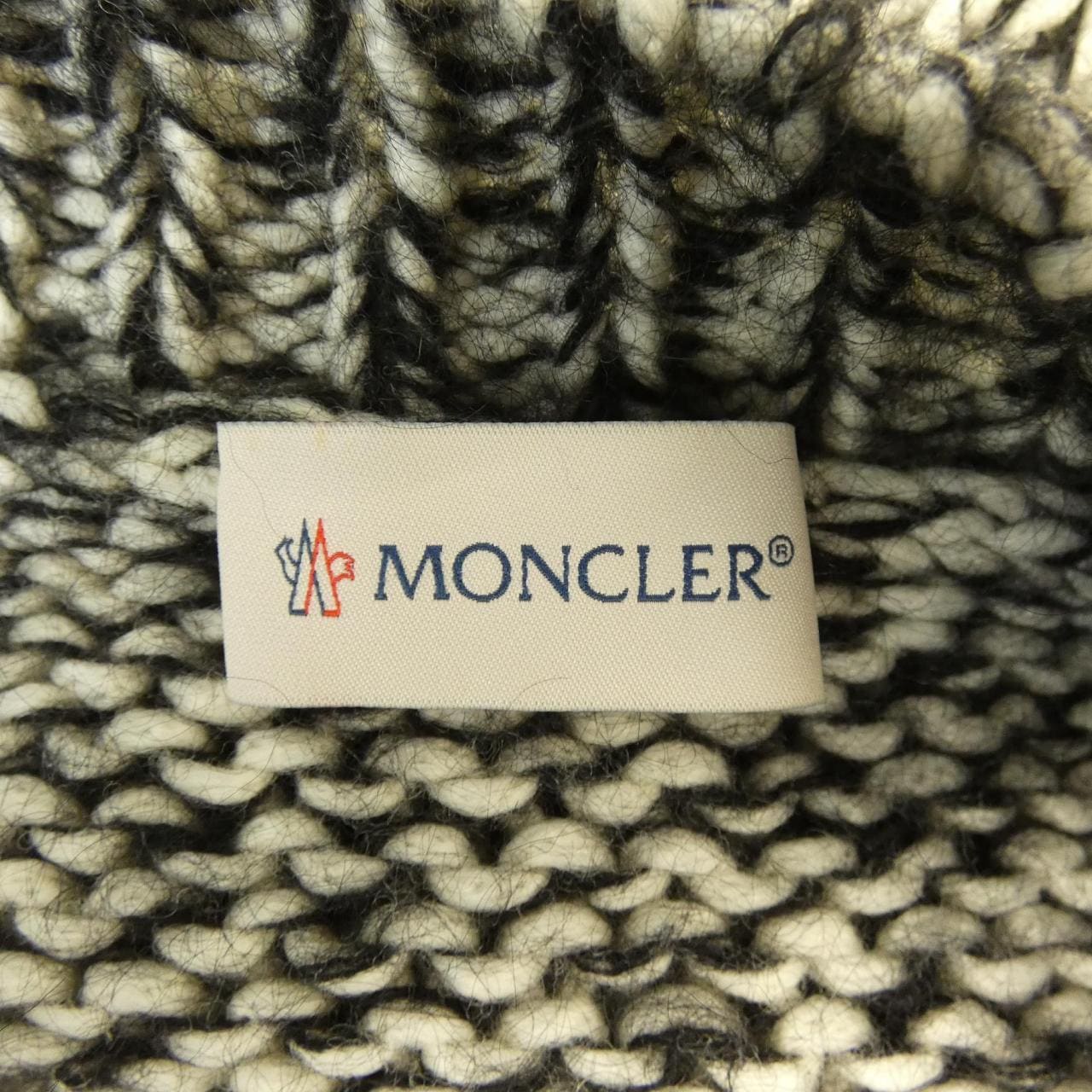 モンクレール MONCLER 20939C00018 ニット