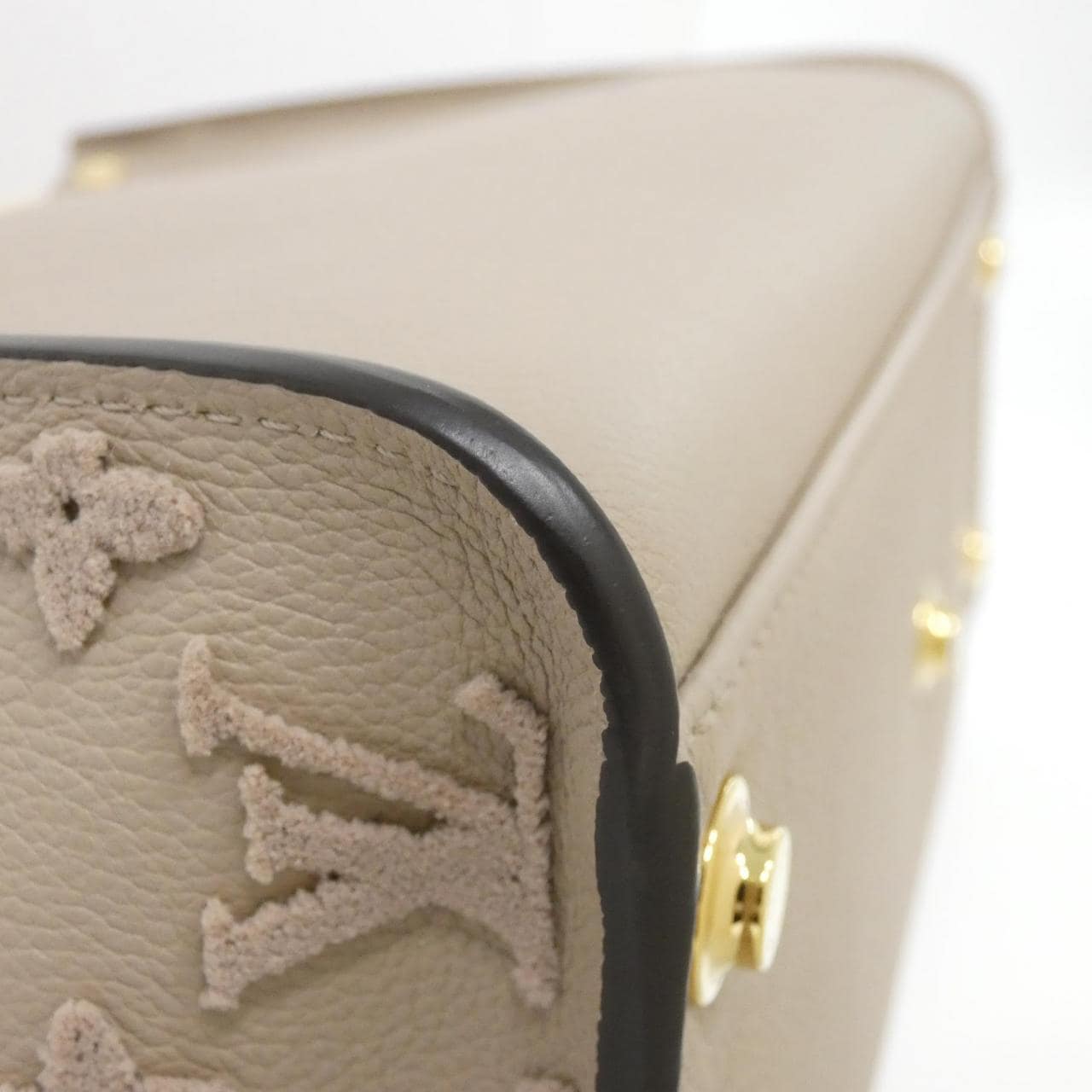 LOUIS VUITTON On My Side MM M53825 包