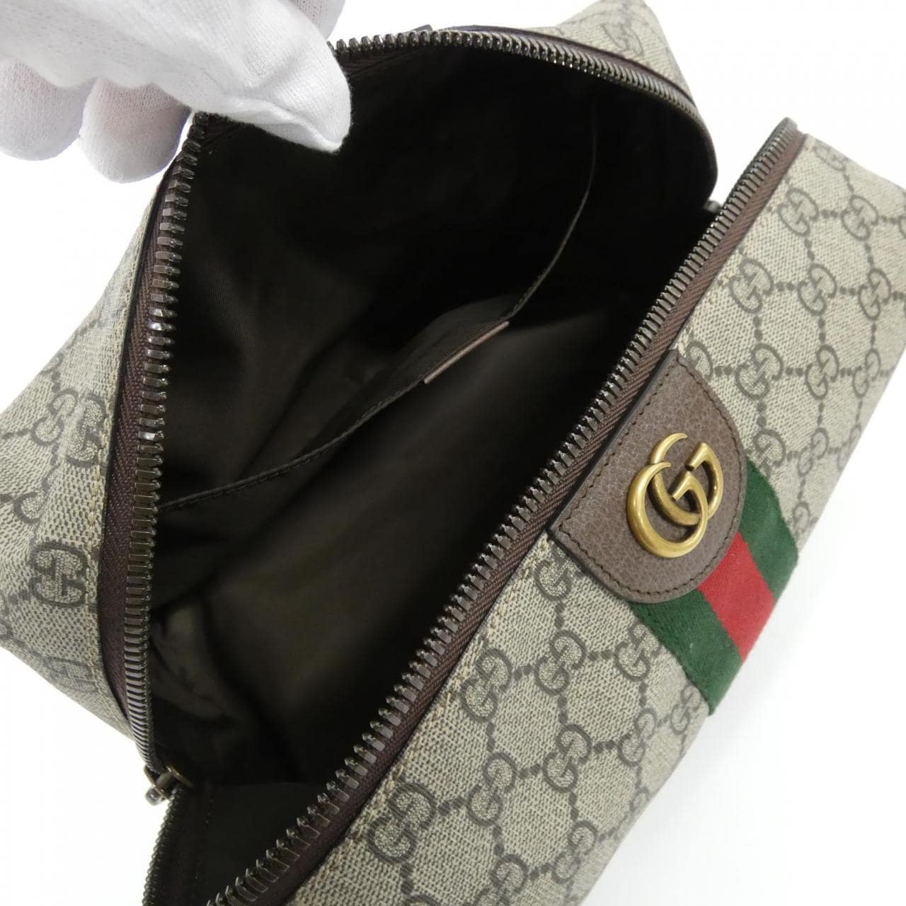 グッチ GUCCI SAVOY 572767 9IK3T ポーチ