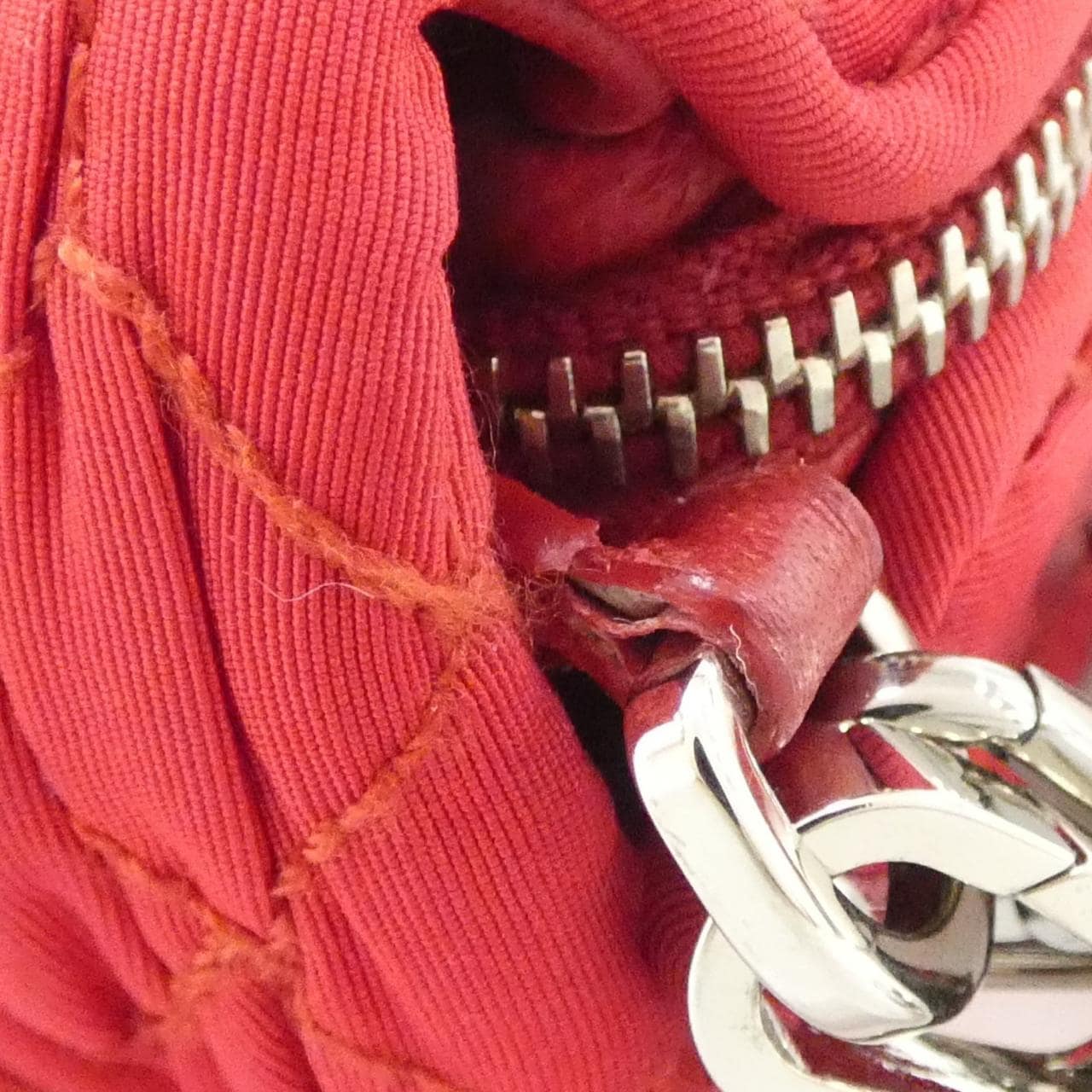 ミュウミュウ RP0415 ショルダーバッグ