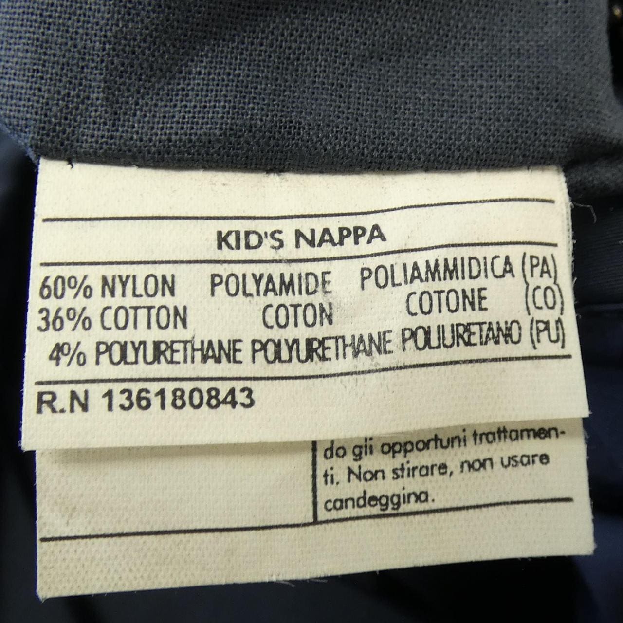 サルヴァトーレフェラガモ SALVATORE FERRAGAMO コート