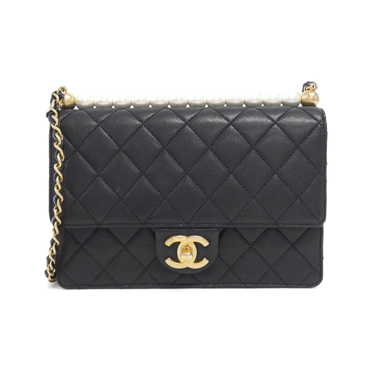 CHANEL AS0585 Shoulder Bag