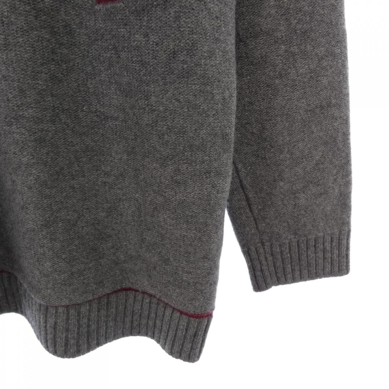 ヌメロヴェントゥーノ N°21 ニット