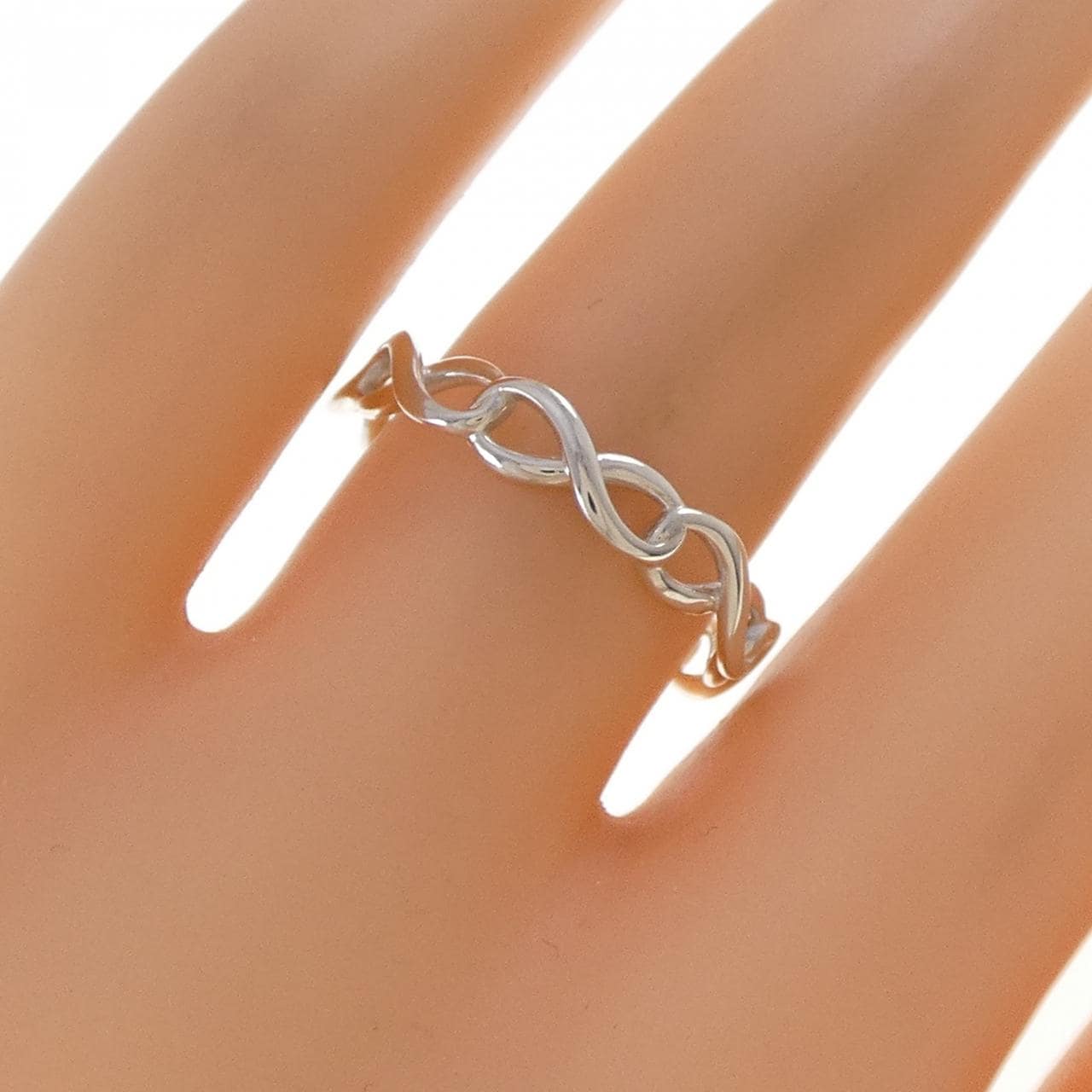 ティファニー インフィニティ リング