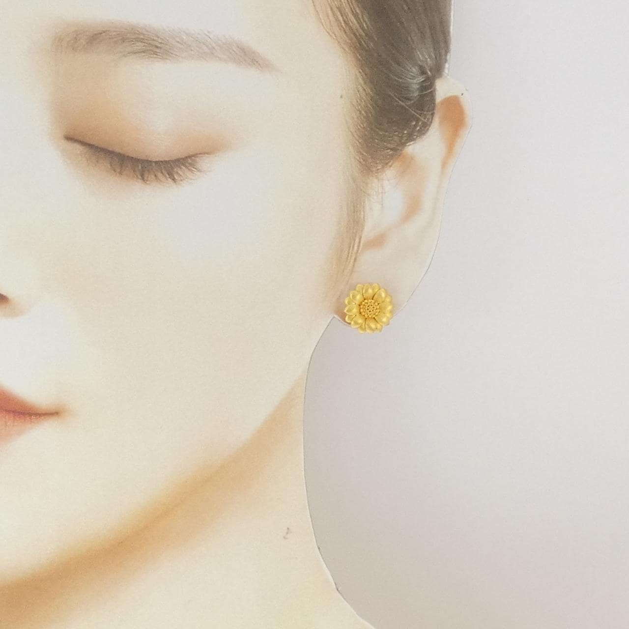 マリエレーヌ･ドゥ･タイヤック 22KYG ピアス