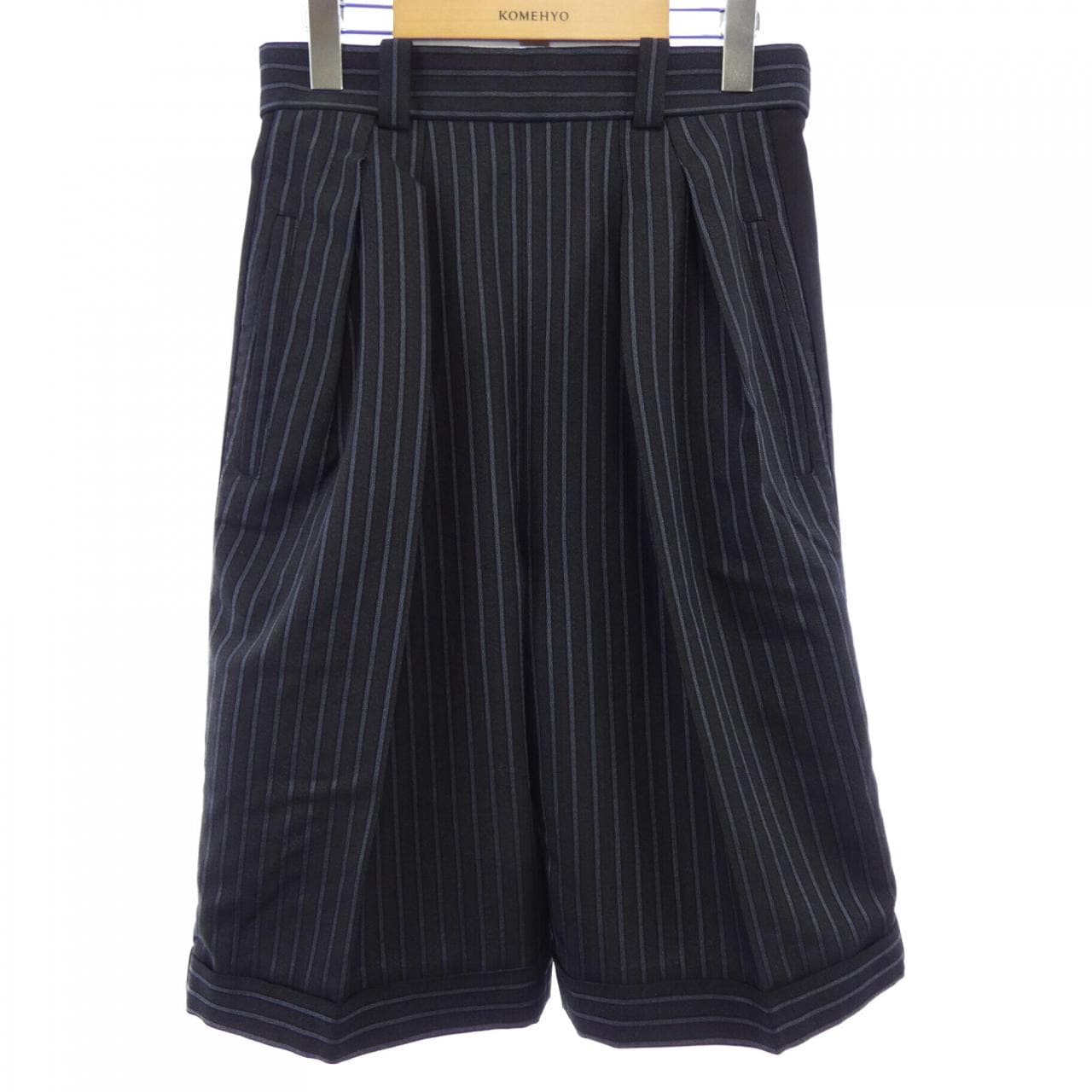 ルイヴィトン LOUIS VUITTON FIPA96TDY ショートパンツ
