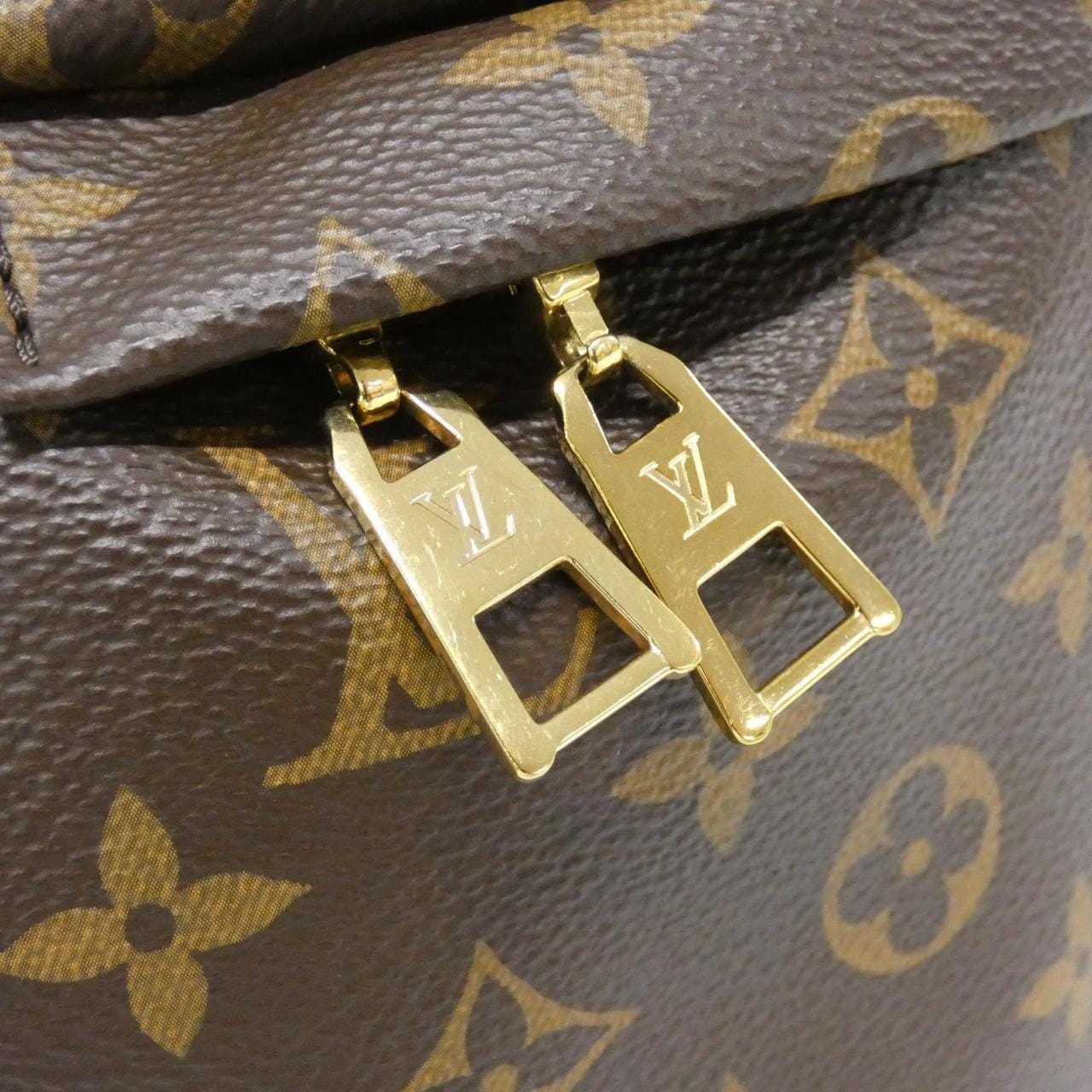 ルイヴィトン モノグラム バムバッグ M43644 ショルダーバッグ