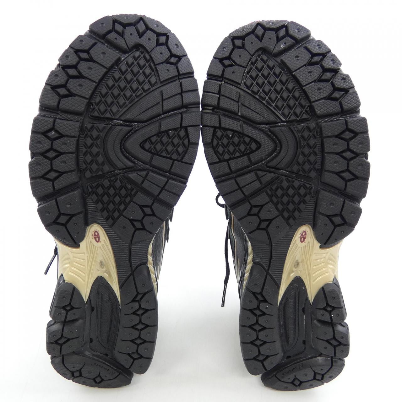 ニューバランス NEW BALANCE M1906RKS スニーカー