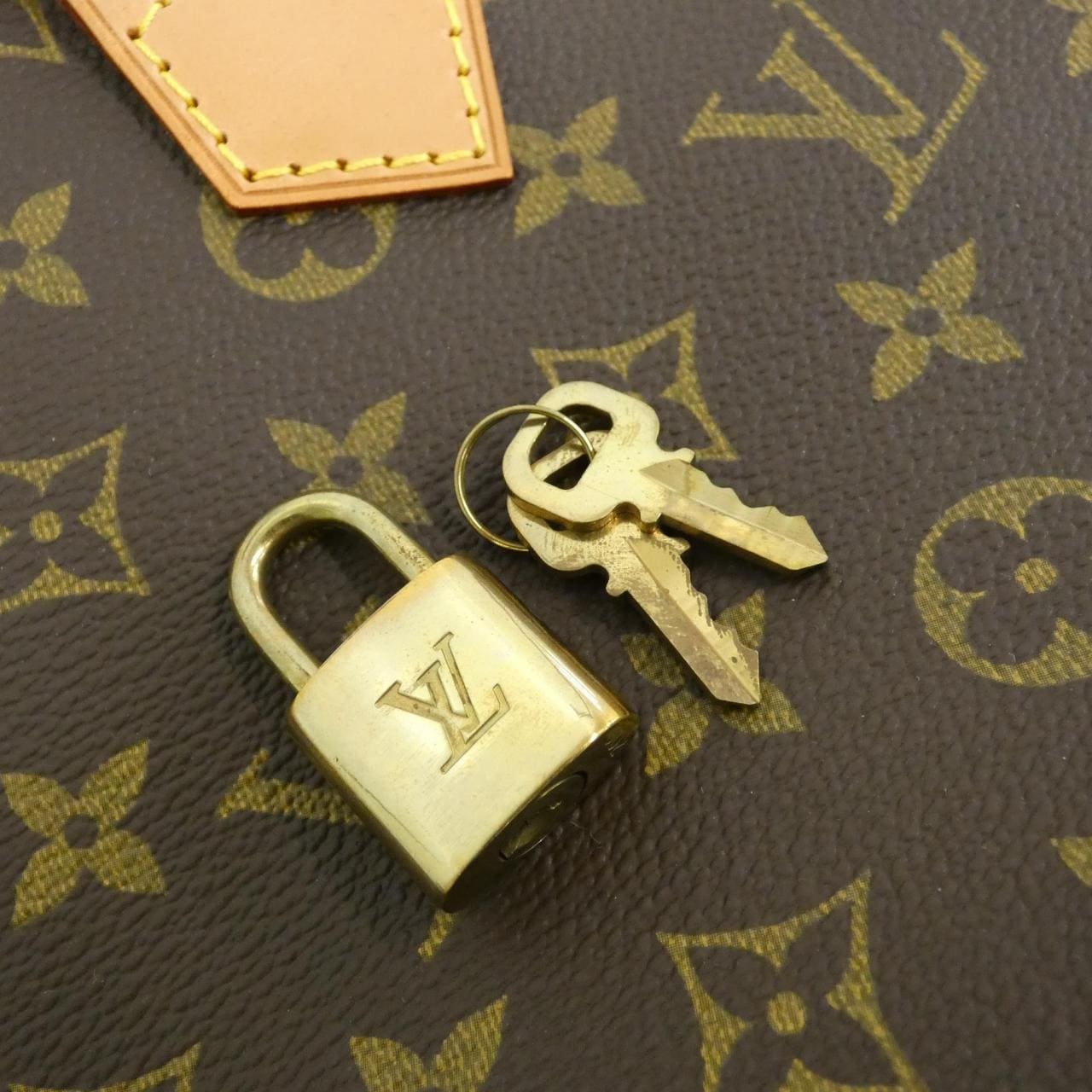 ルイヴィトン モノグラム アルマ PM M51130 バッグ