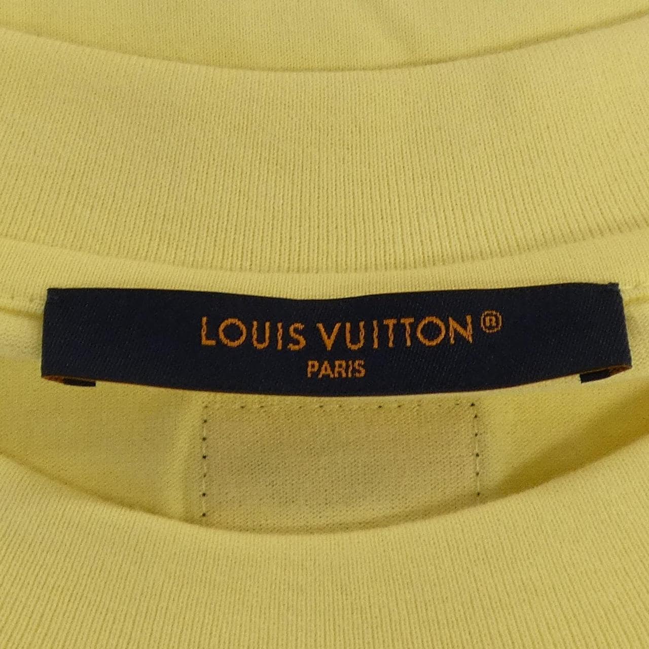 ルイヴィトン LOUIS VUITTON エンベリッシュド シグネチャー ショートスリーブTシャツ HUY47WDT3 Tシャツ