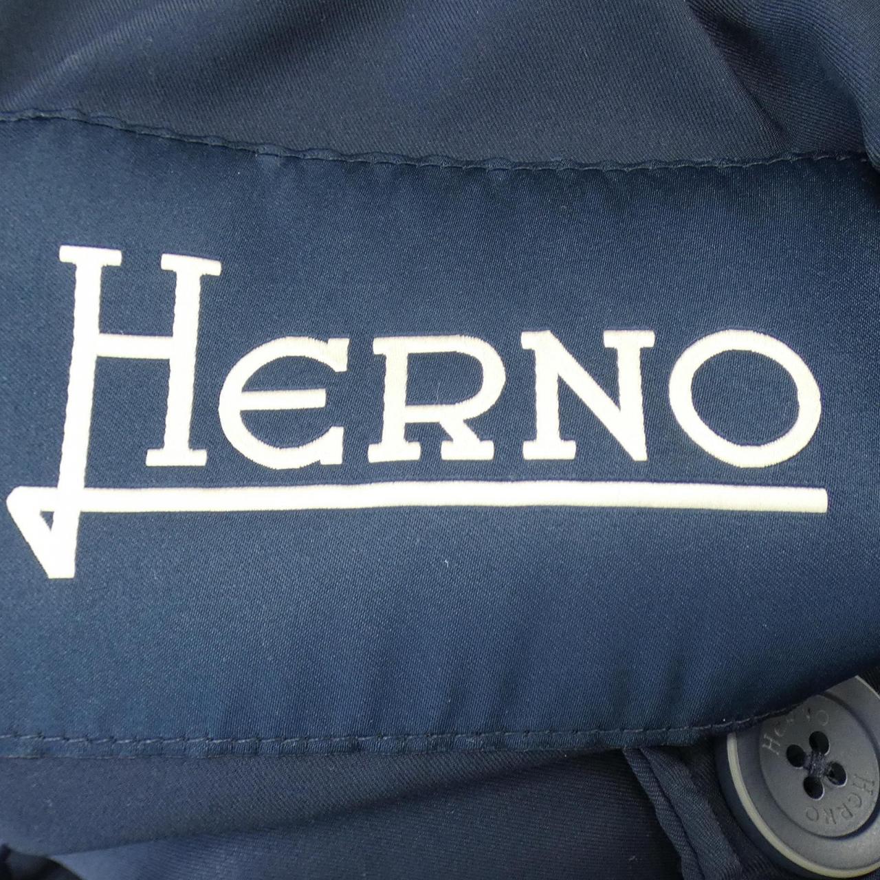 Herno羽絨大衣