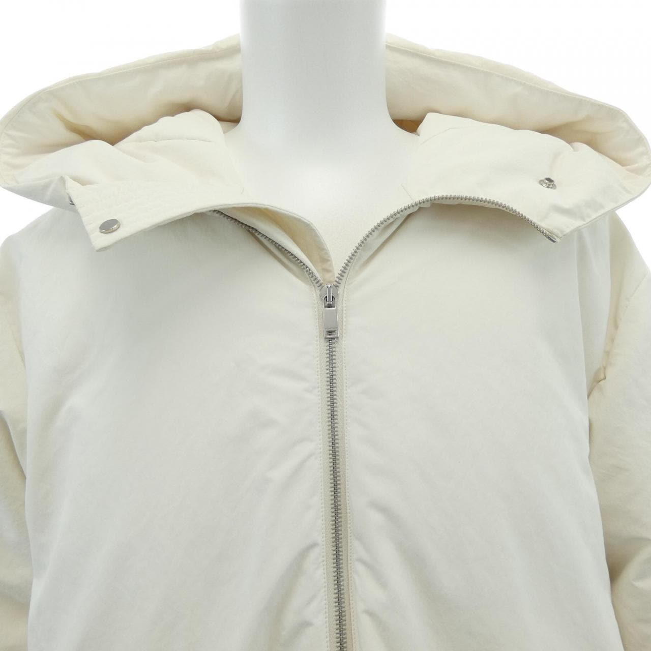 ジルサンダープラス JIL SANDER+ J47AF0004 J70008 ダウンジャケット