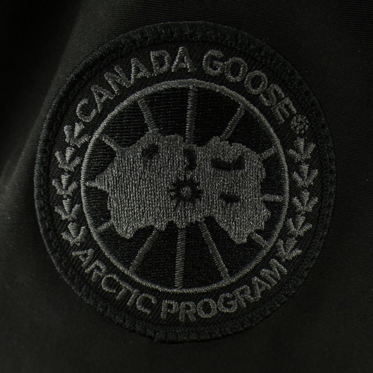 カナダグース CANADA GOOSE BLACKLABEL 3824LB LYNDALE PARKA ダウンジャケット