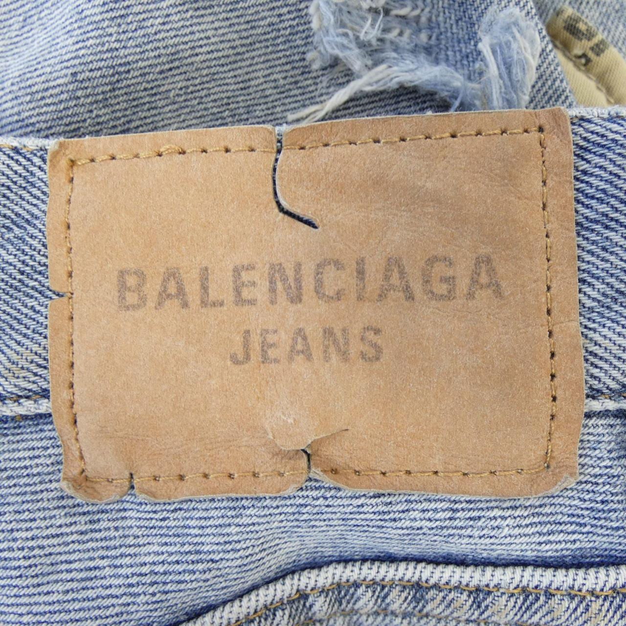 バレンシアガ BALENCIAGA 790456 TSW82 ショートパンツ
